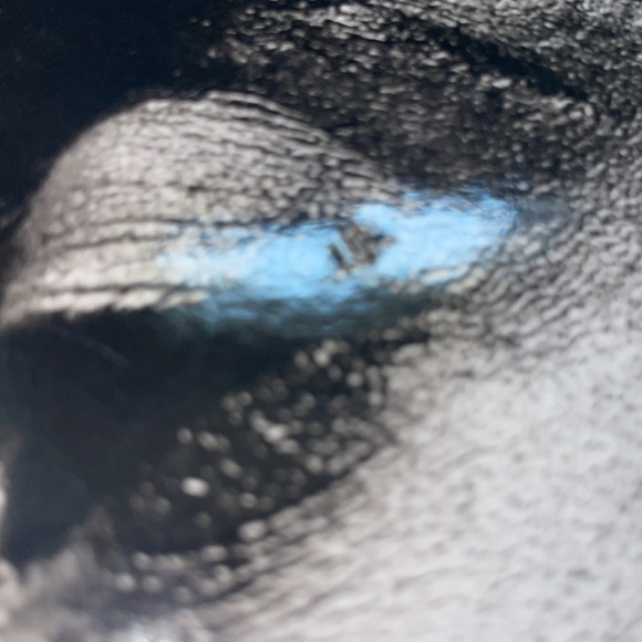 KOBE BRYANT 'THE MAMBA MENTALITY HOW I PLAY' HARDCOVER BOOK - Picture 5 of 5